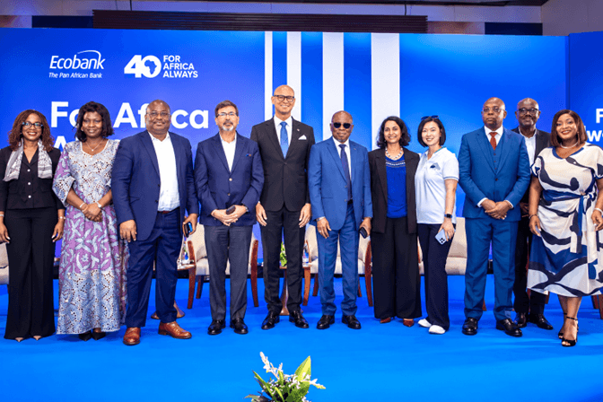 Ecobank vise 600 millions de dollars de crédits agricoles